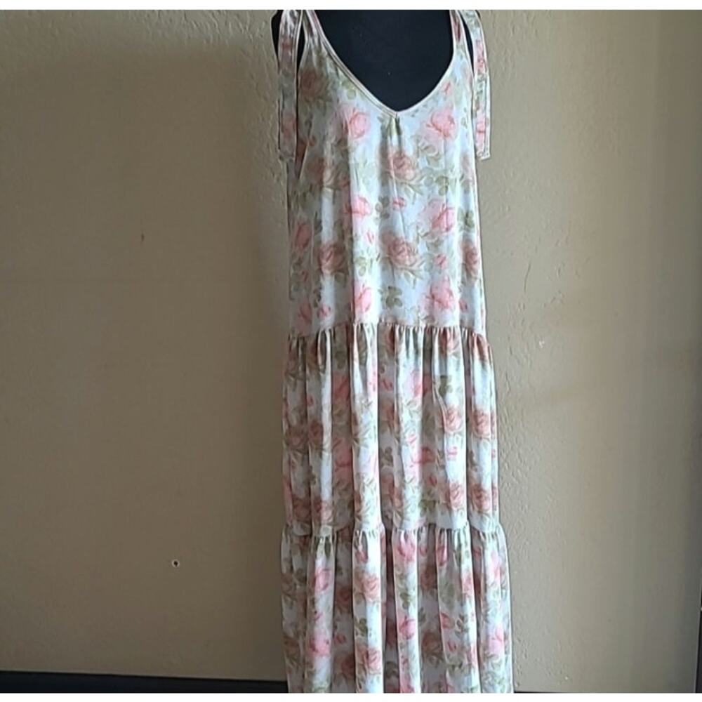 NWT $59 Women's Ninexis Bed Of Roses Maxi Floral Dress Size Small